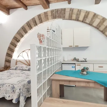 Dietro L'angolo Apartment Nettuno