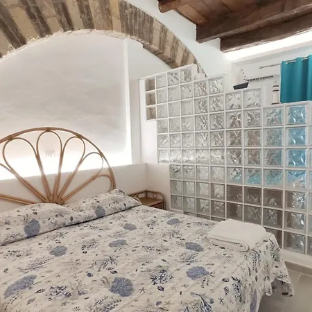 Dietro L'angolo * Nettuno